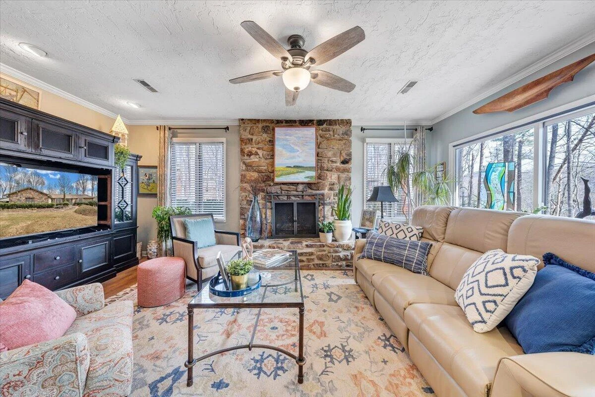 4921 Hunting Hills DR - Photo 31