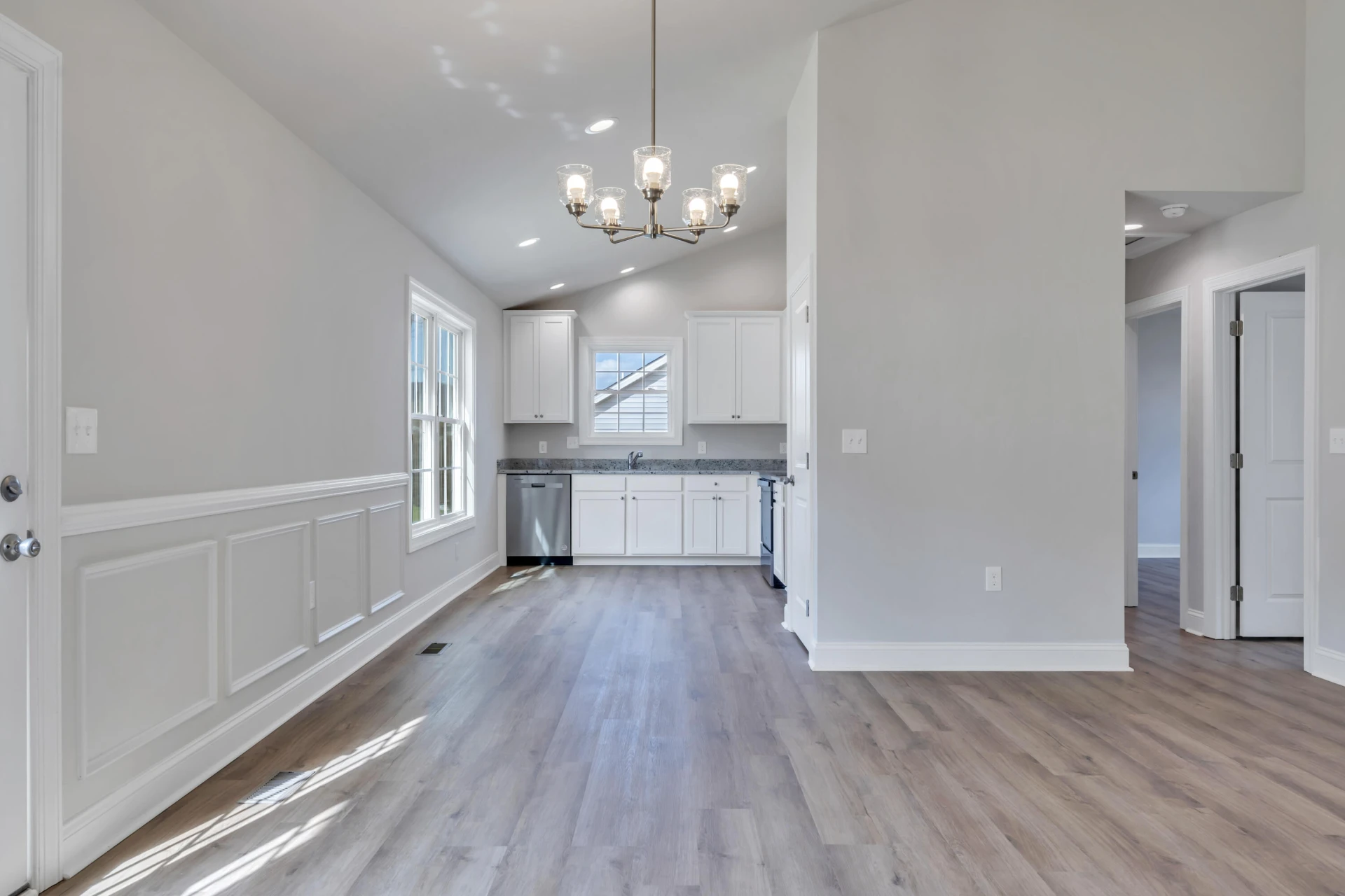 2805 Russlen DR - Photo 6