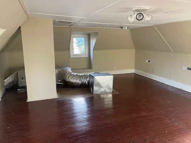 618 Walnut AVE - Photo 10
