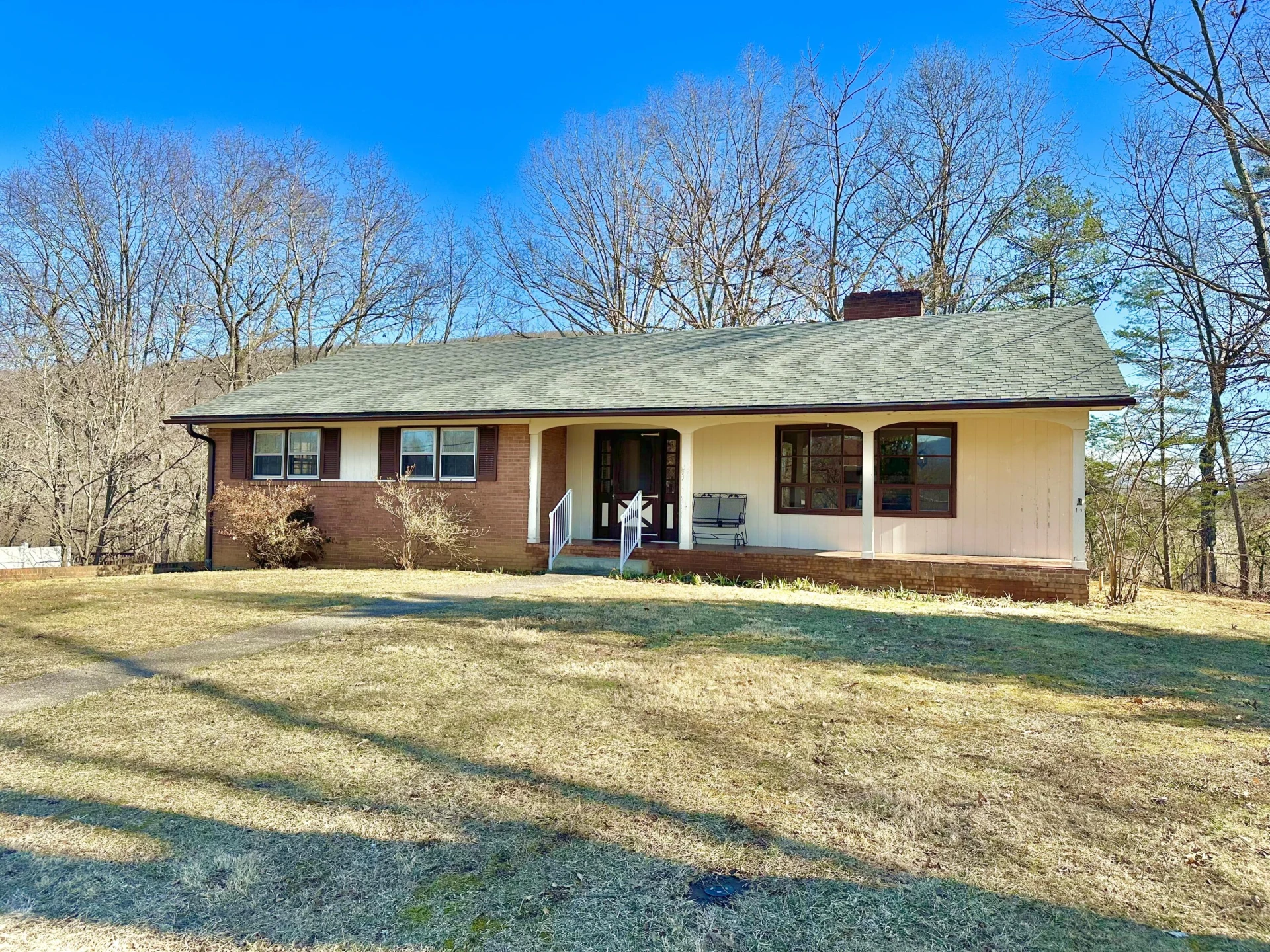 1029 Cliftwood CIR
