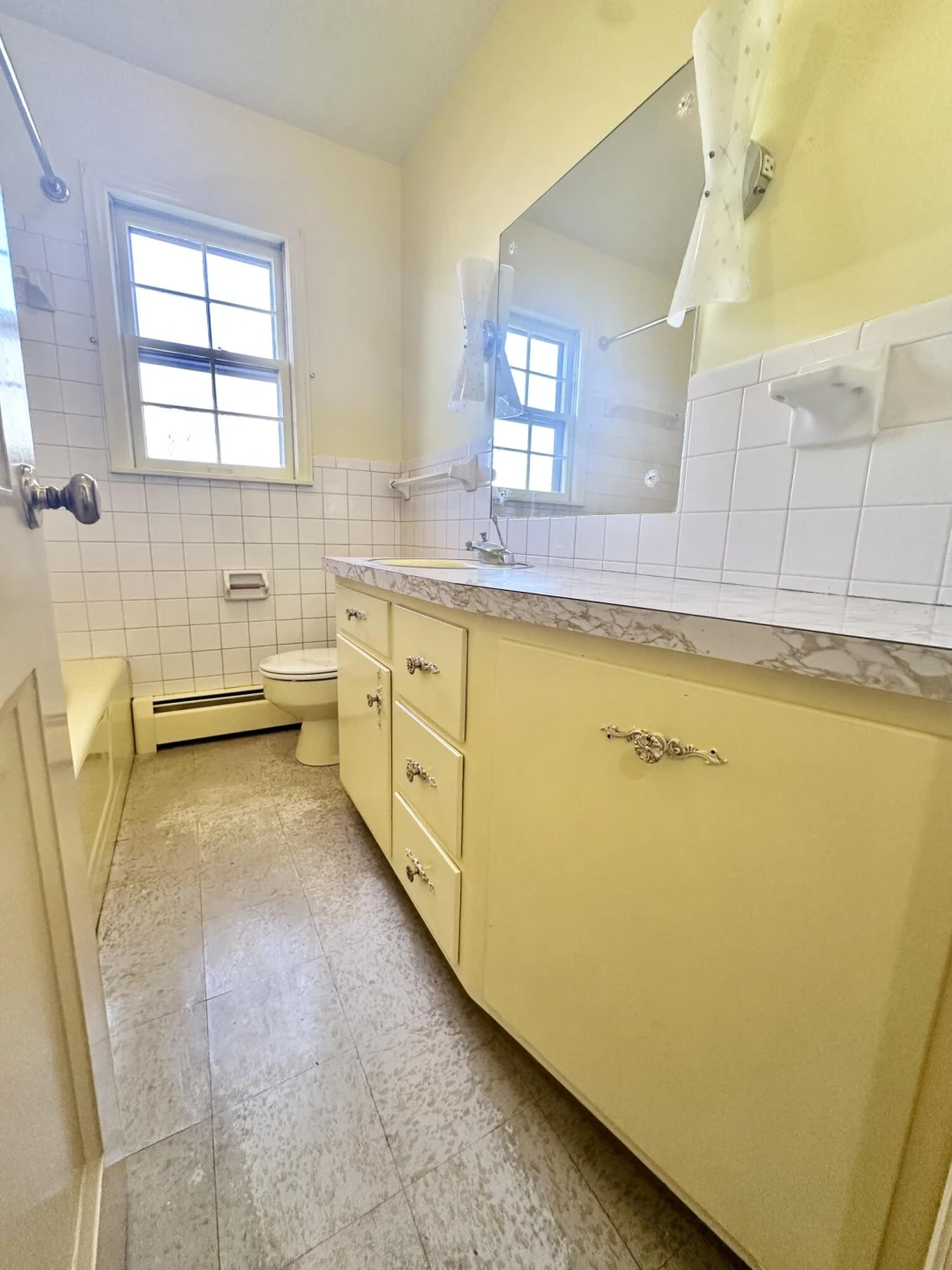 1029 Cliftwood CIR - Photo 37