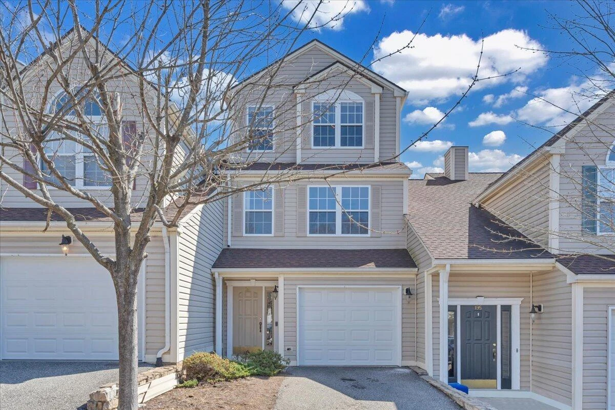 185 Huff Heritage LN