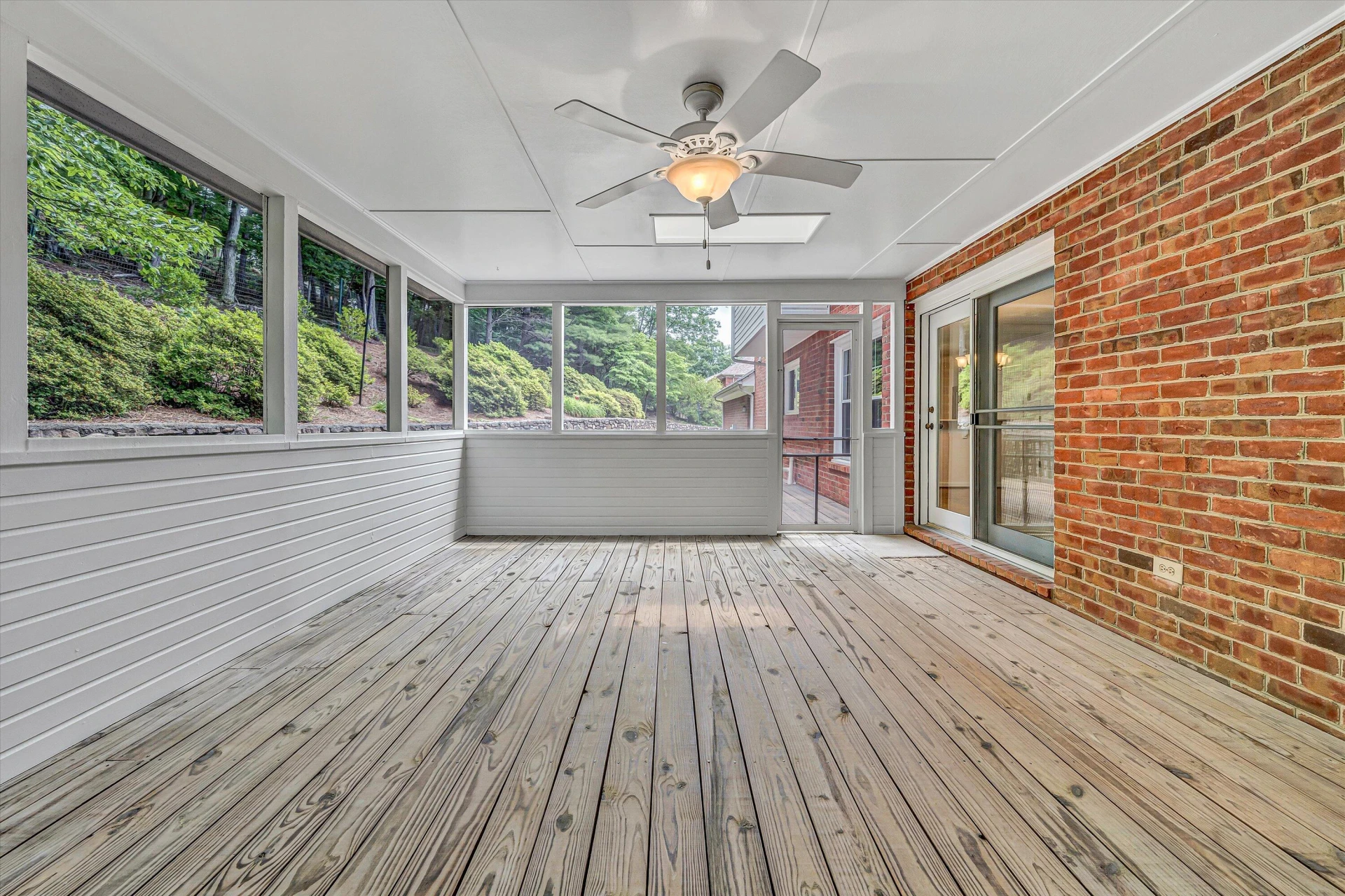 5653 Orchard Valley CIR - Photo 24