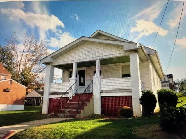 1210 Mercer AVE