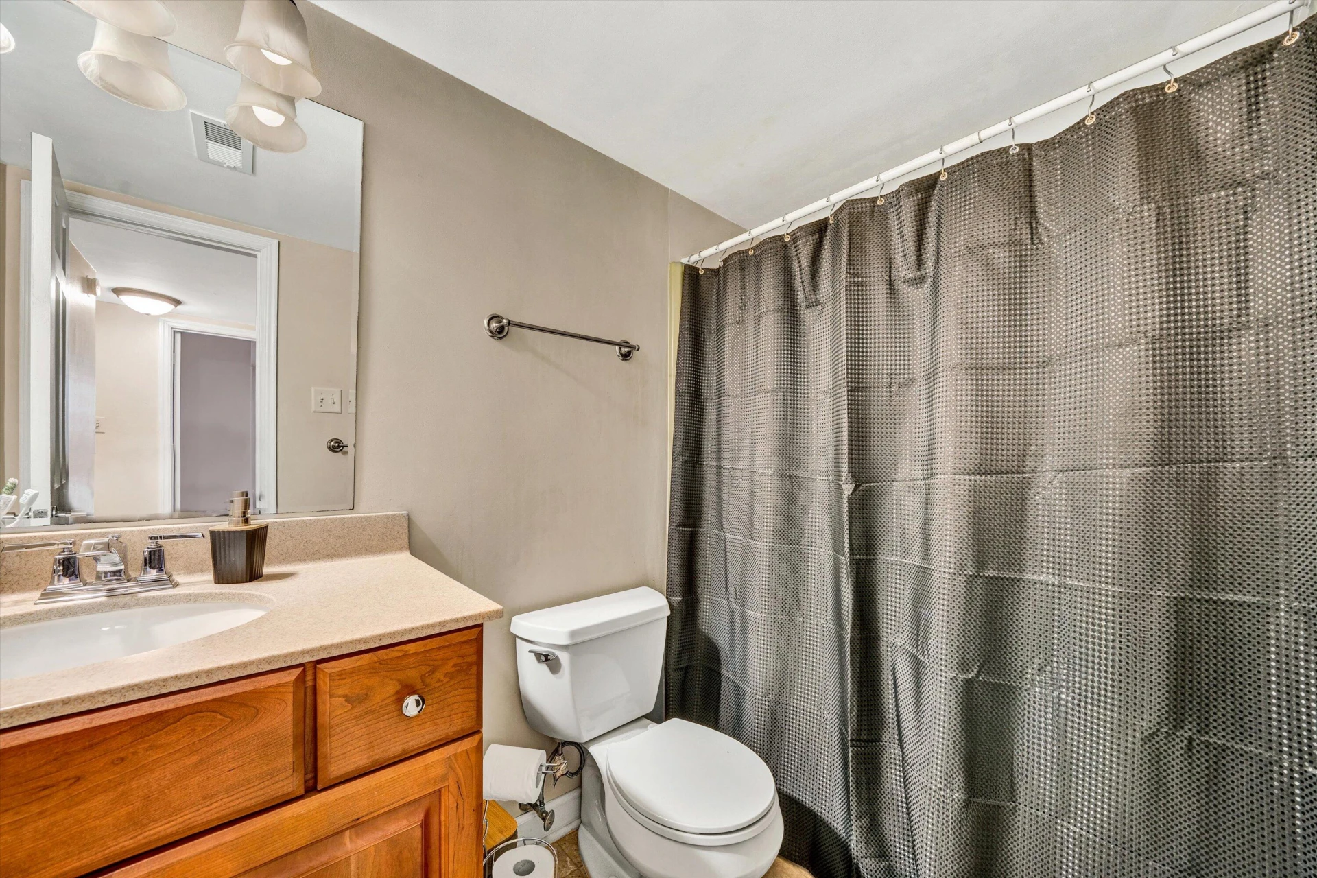 3531 Peters Creek RD #302 - Photo 13
