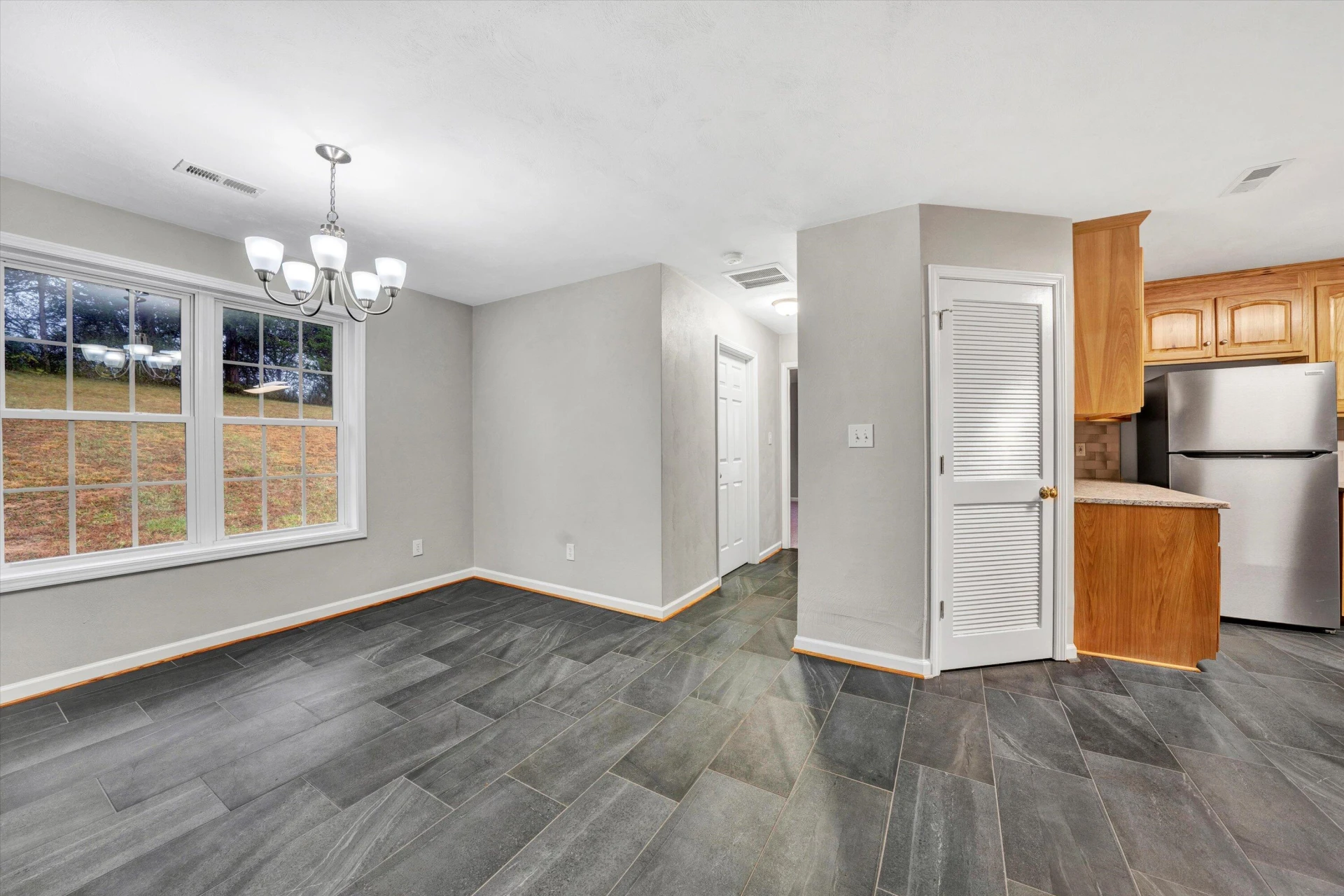 177 Pine Hills DR - Photo 17