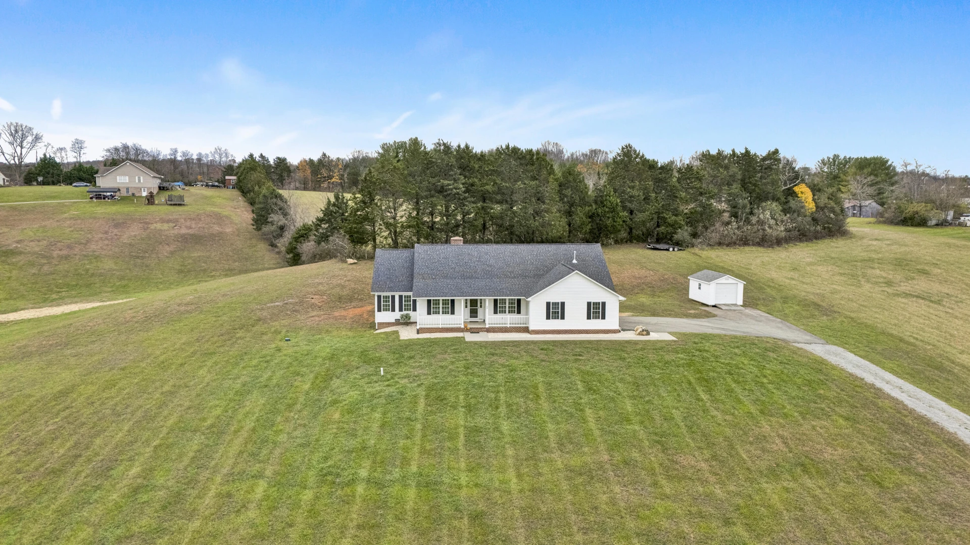 177 Pine Hills DR - Photo 2
