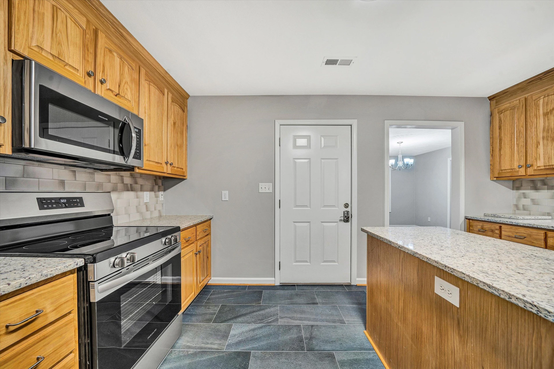 177 Pine Hills DR - Photo 8