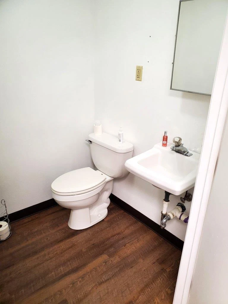 6905 Williamson RD - Photo 5