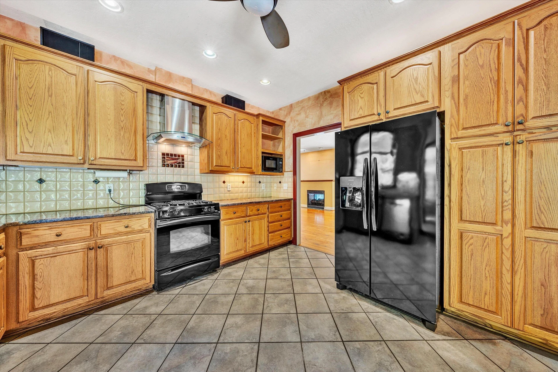 635 Miriam Hill DR - Photo 14