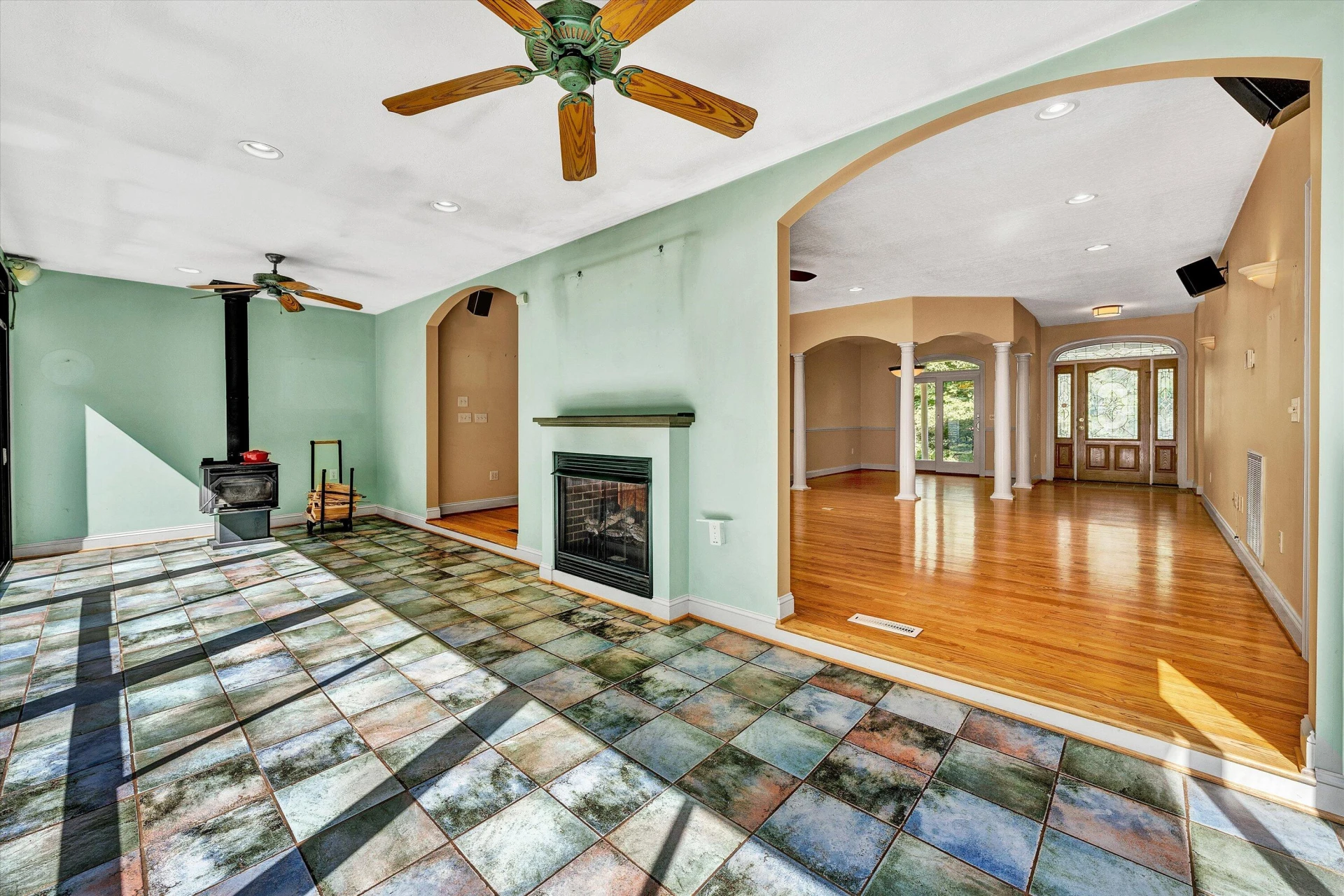 635 Miriam Hill DR - Photo 19