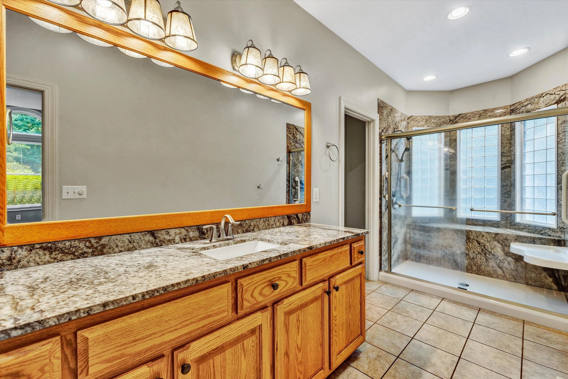 635 Miriam Hill DR - Photo 22