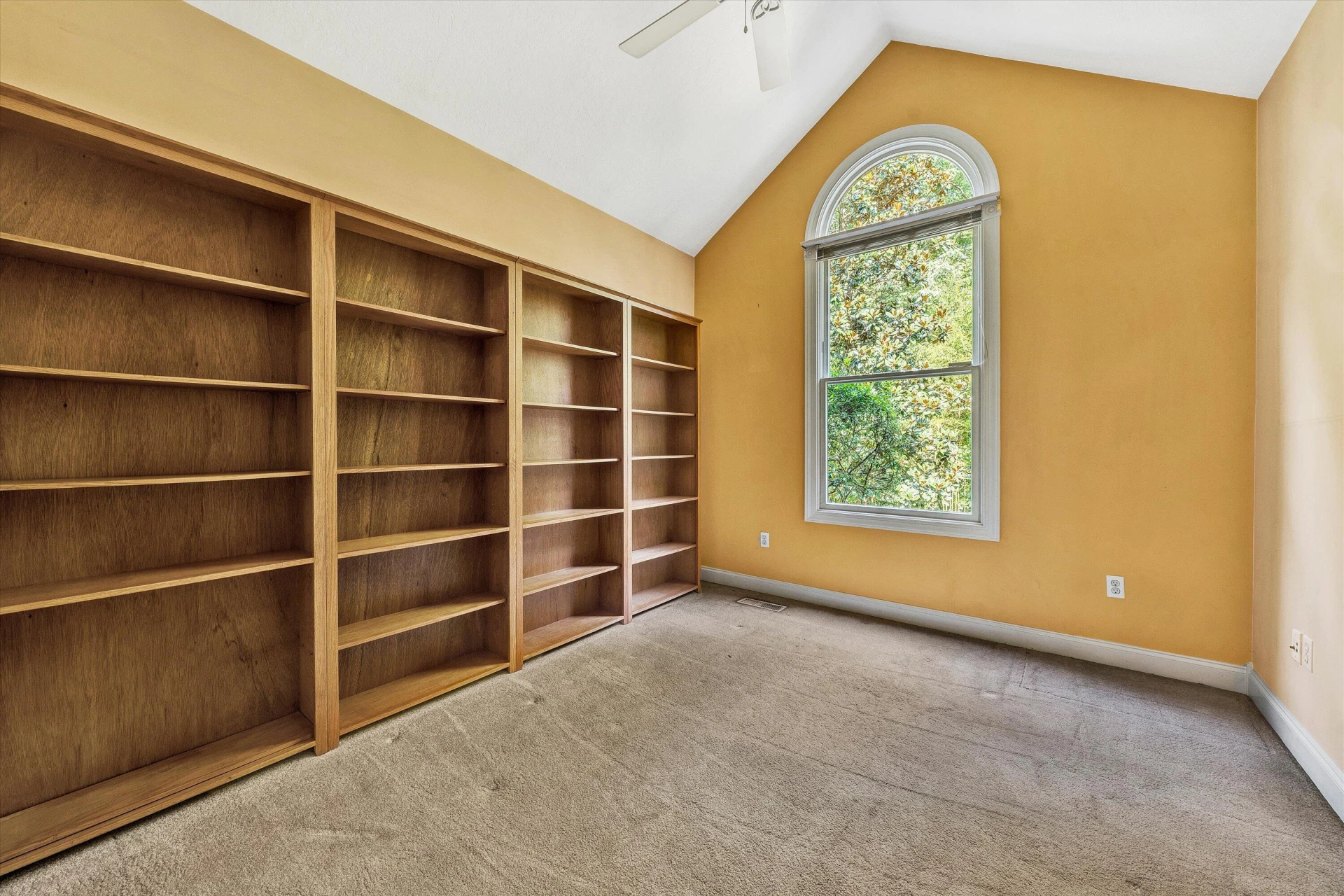 635 Miriam Hill DR - Photo 25