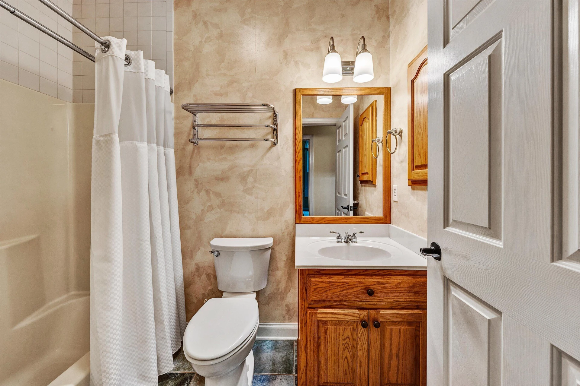 635 Miriam Hill DR - Photo 26