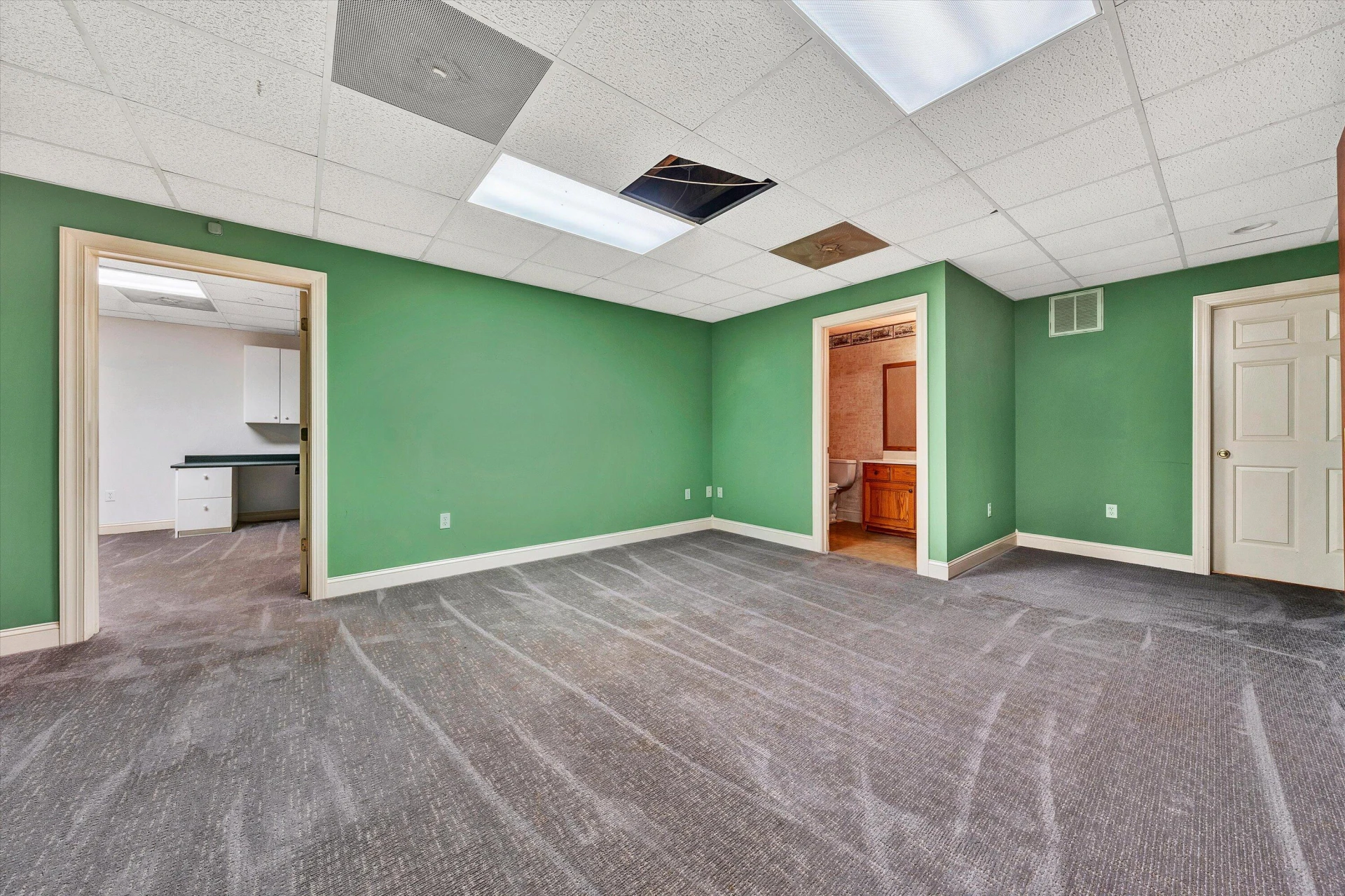 635 Miriam Hill DR - Photo 30