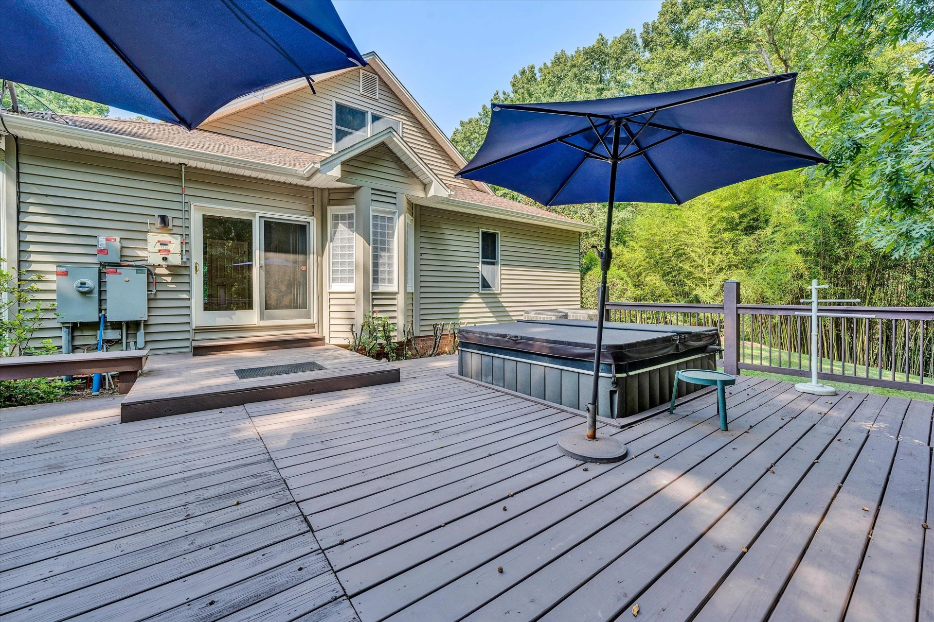 635 Miriam Hill DR - Photo 40