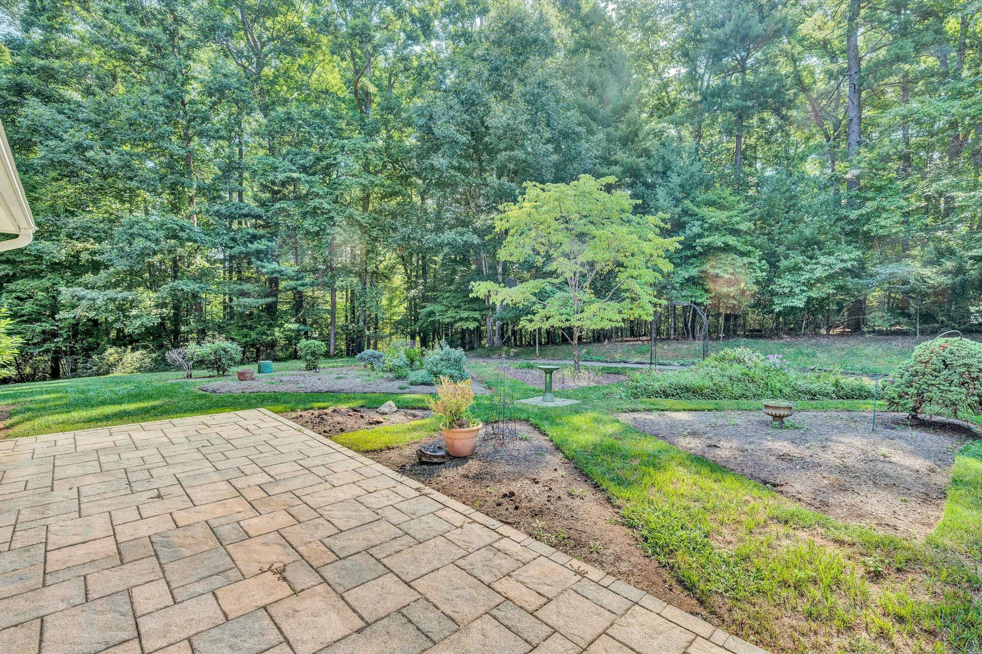 635 Miriam Hill DR - Photo 42