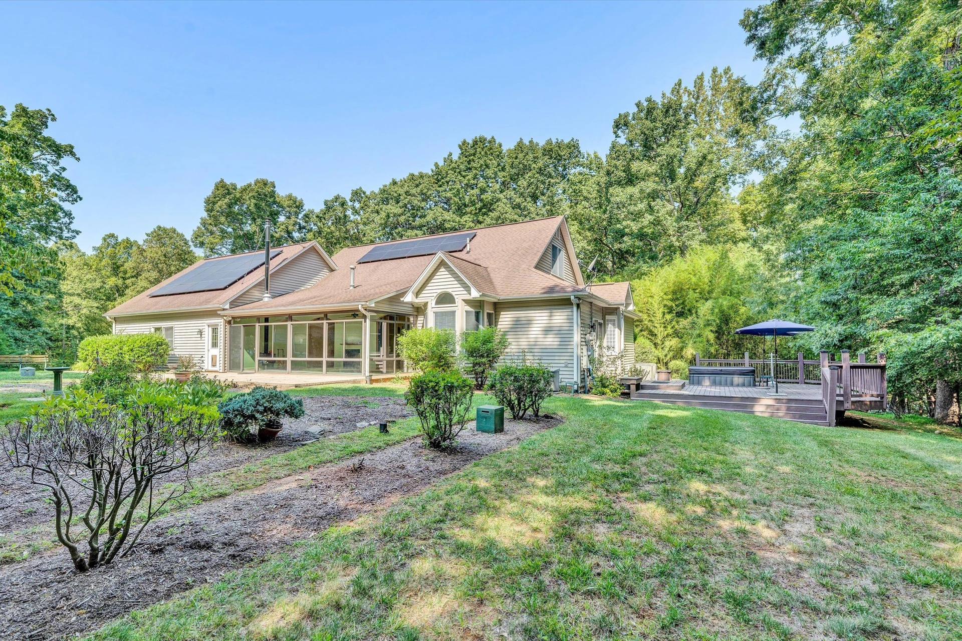 635 Miriam Hill DR - Photo 48