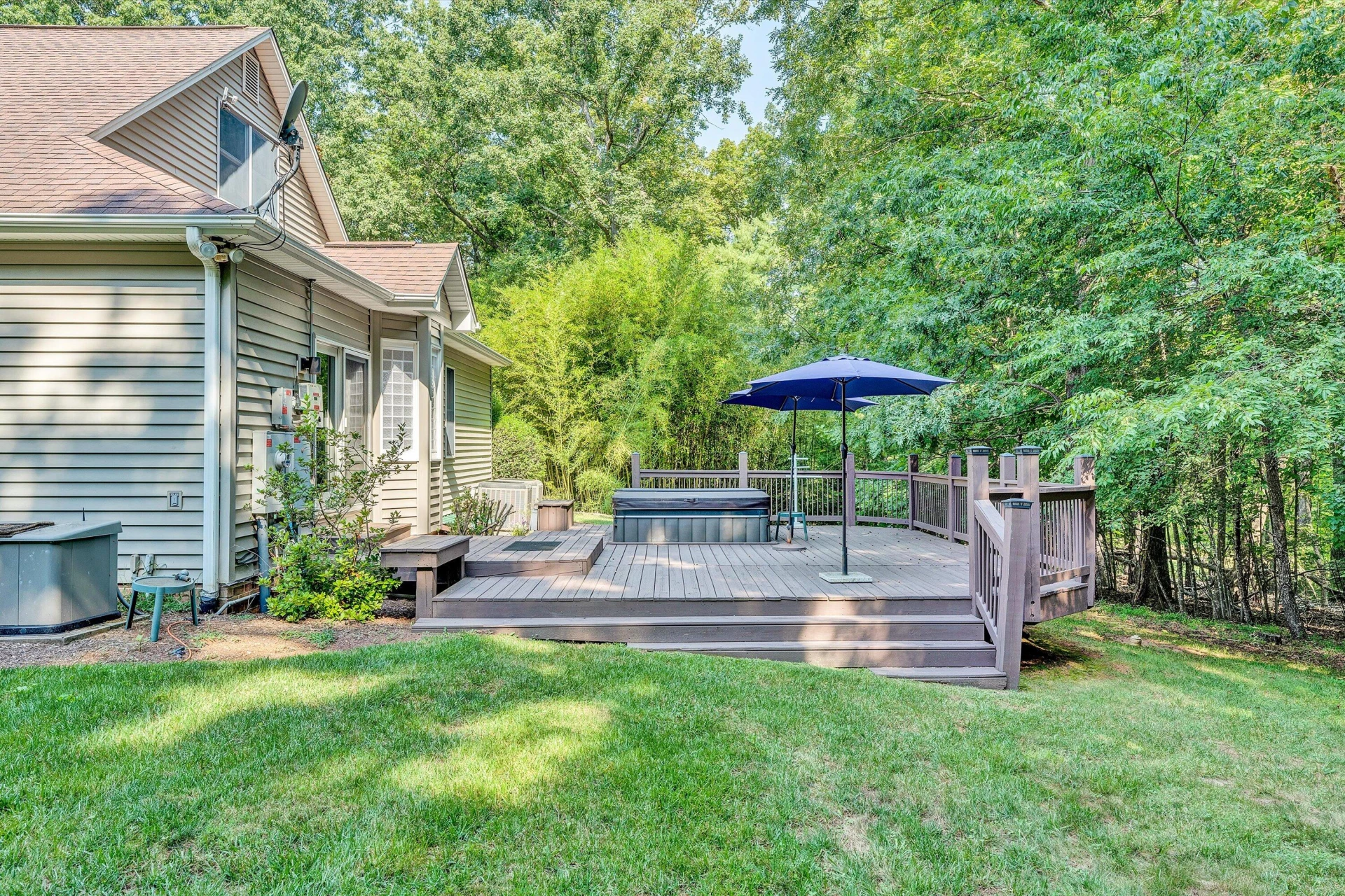 635 Miriam Hill DR - Photo 49