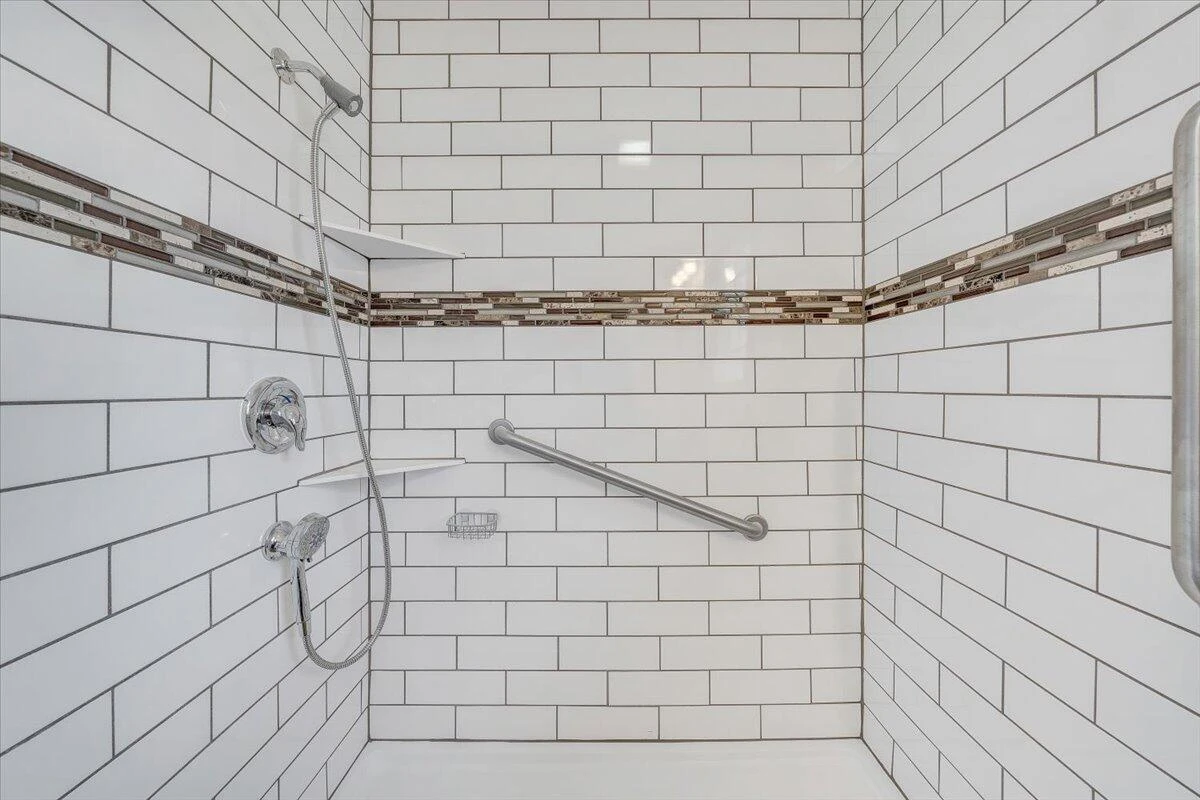 160 Bernard RD - Photo 26