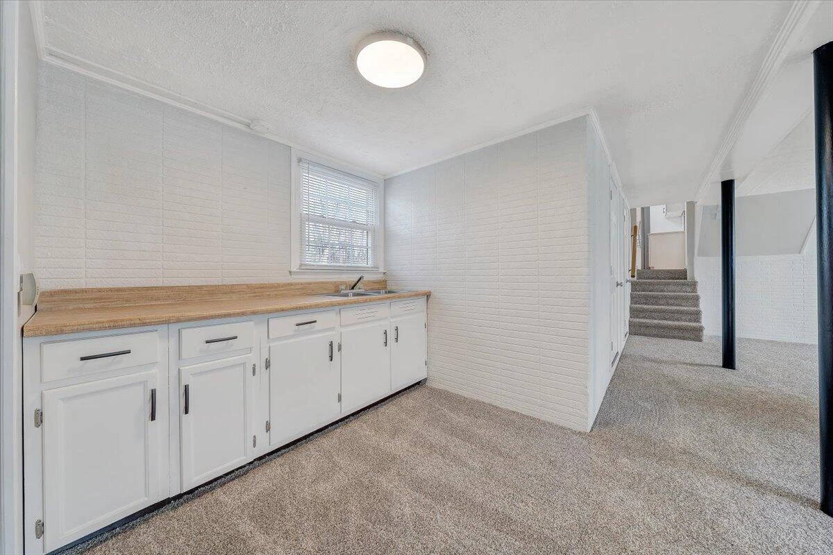 160 Bernard RD - Photo 33