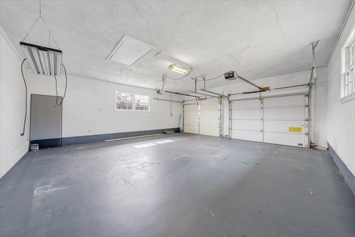 160 Bernard RD - Photo 43