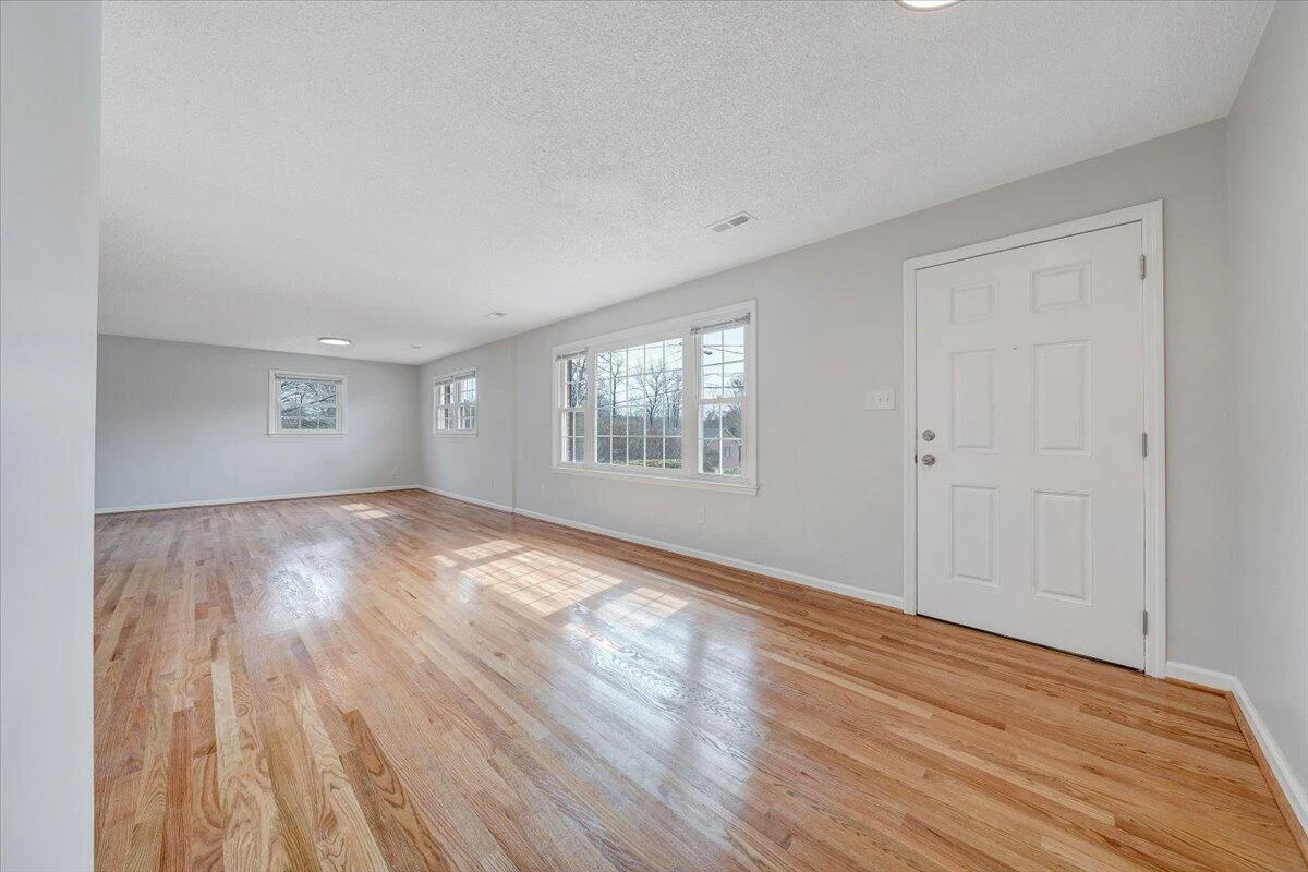 160 Bernard RD - Photo 6
