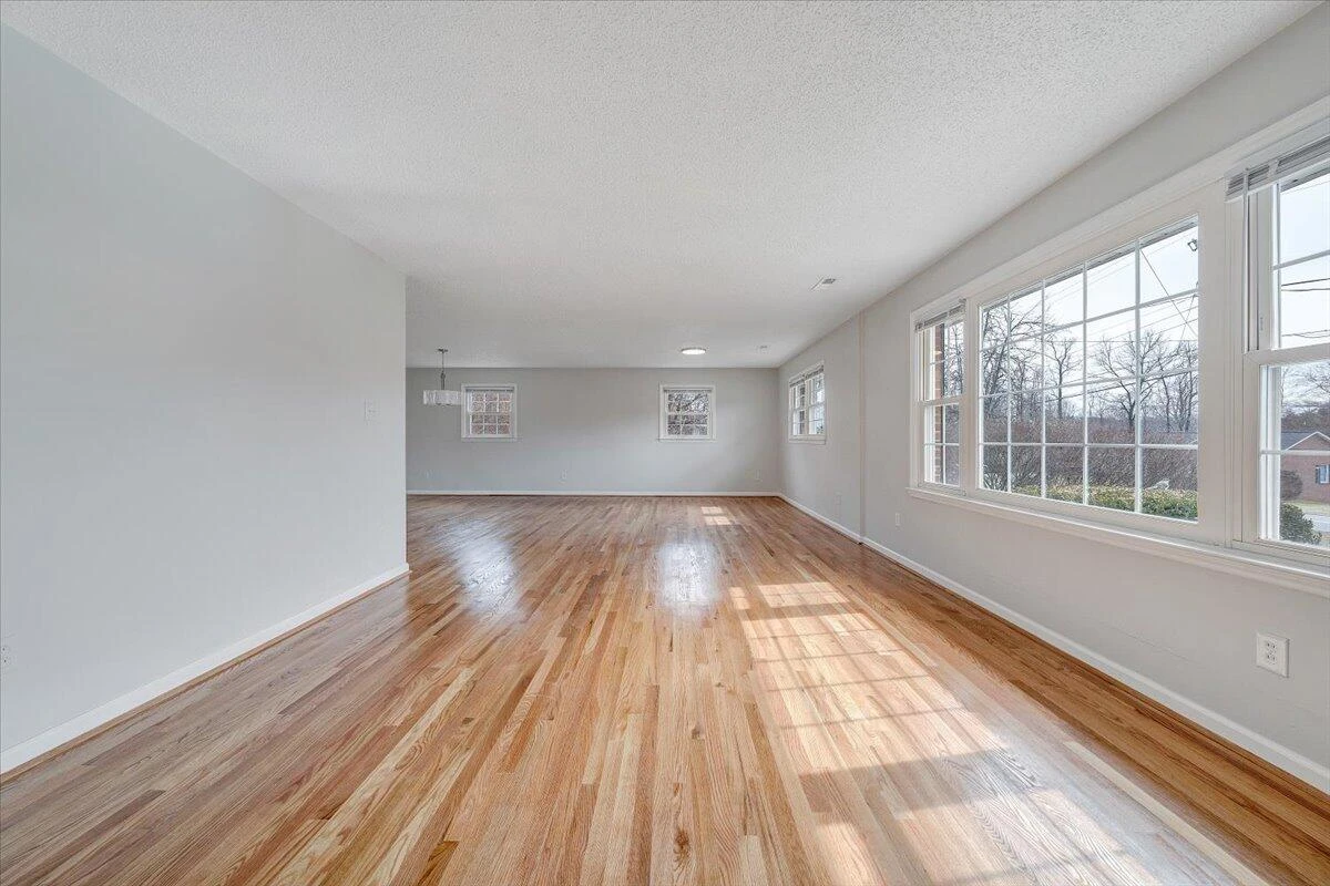160 Bernard RD - Photo 7