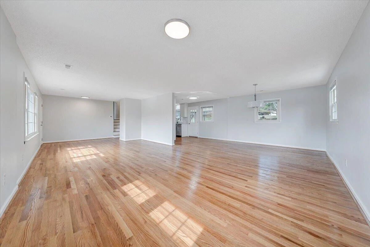 160 Bernard RD - Photo 9