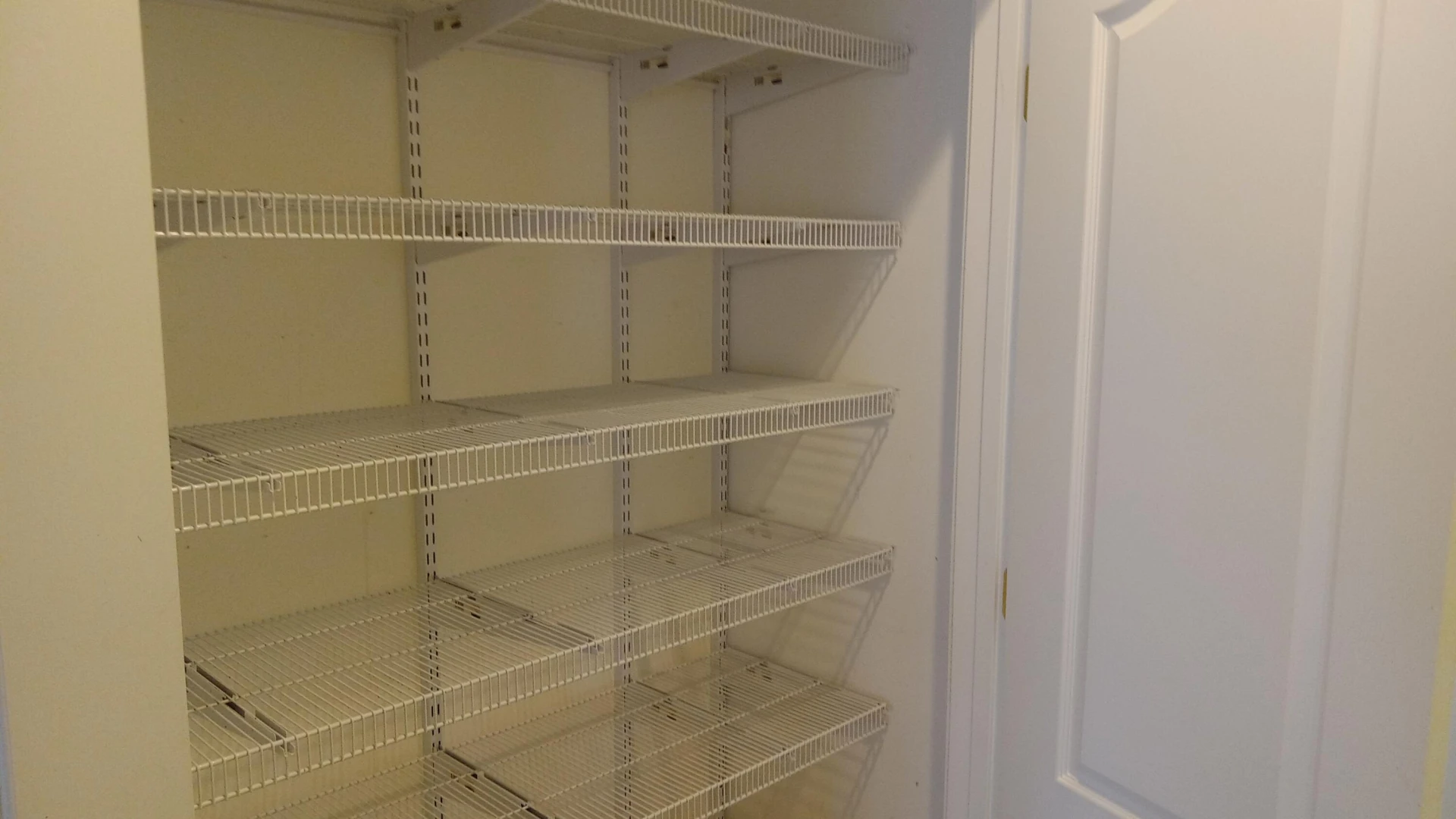 160 Galley DR - Photo 8