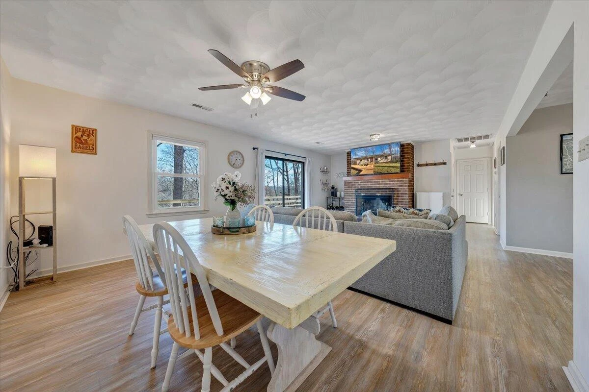 291 Lynville DR - Photo 14