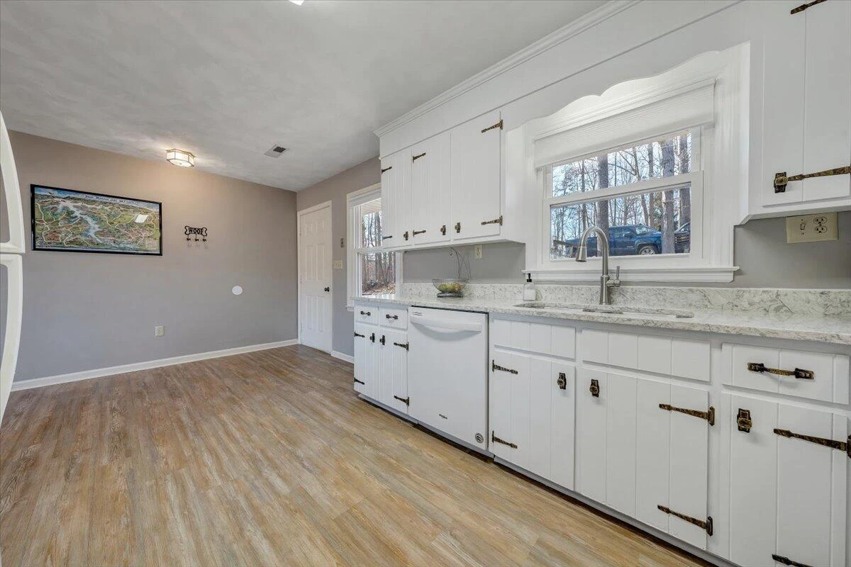 291 Lynville DR - Photo 20