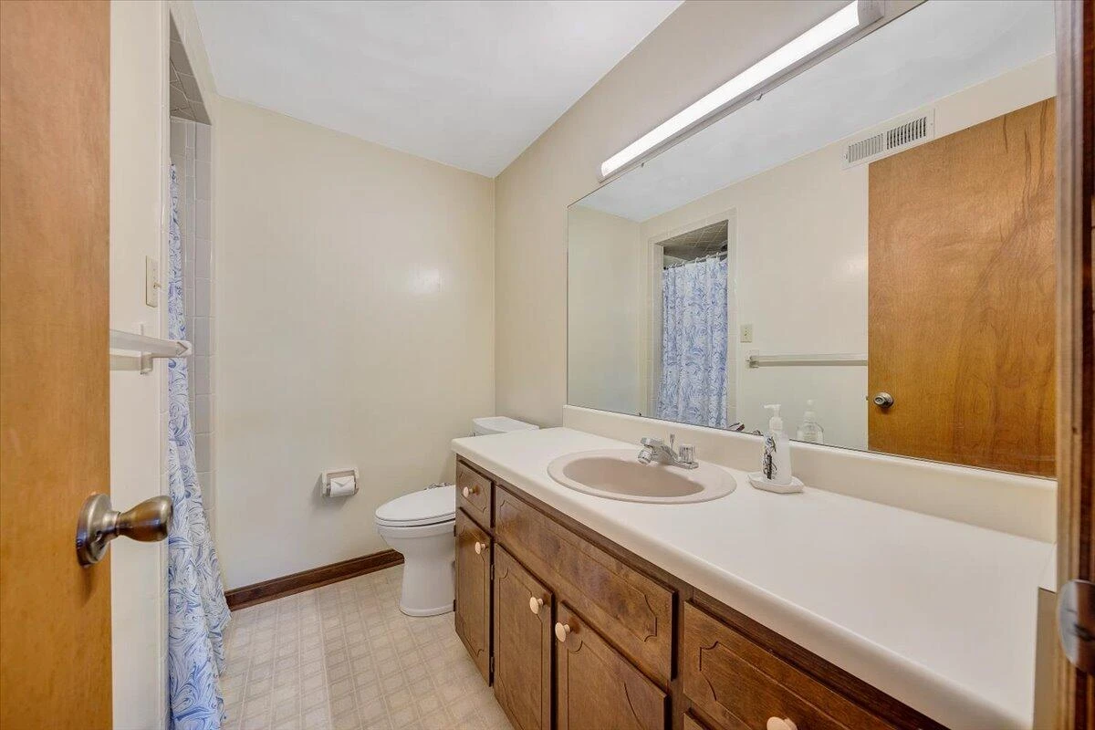 291 Lynville DR - Photo 29