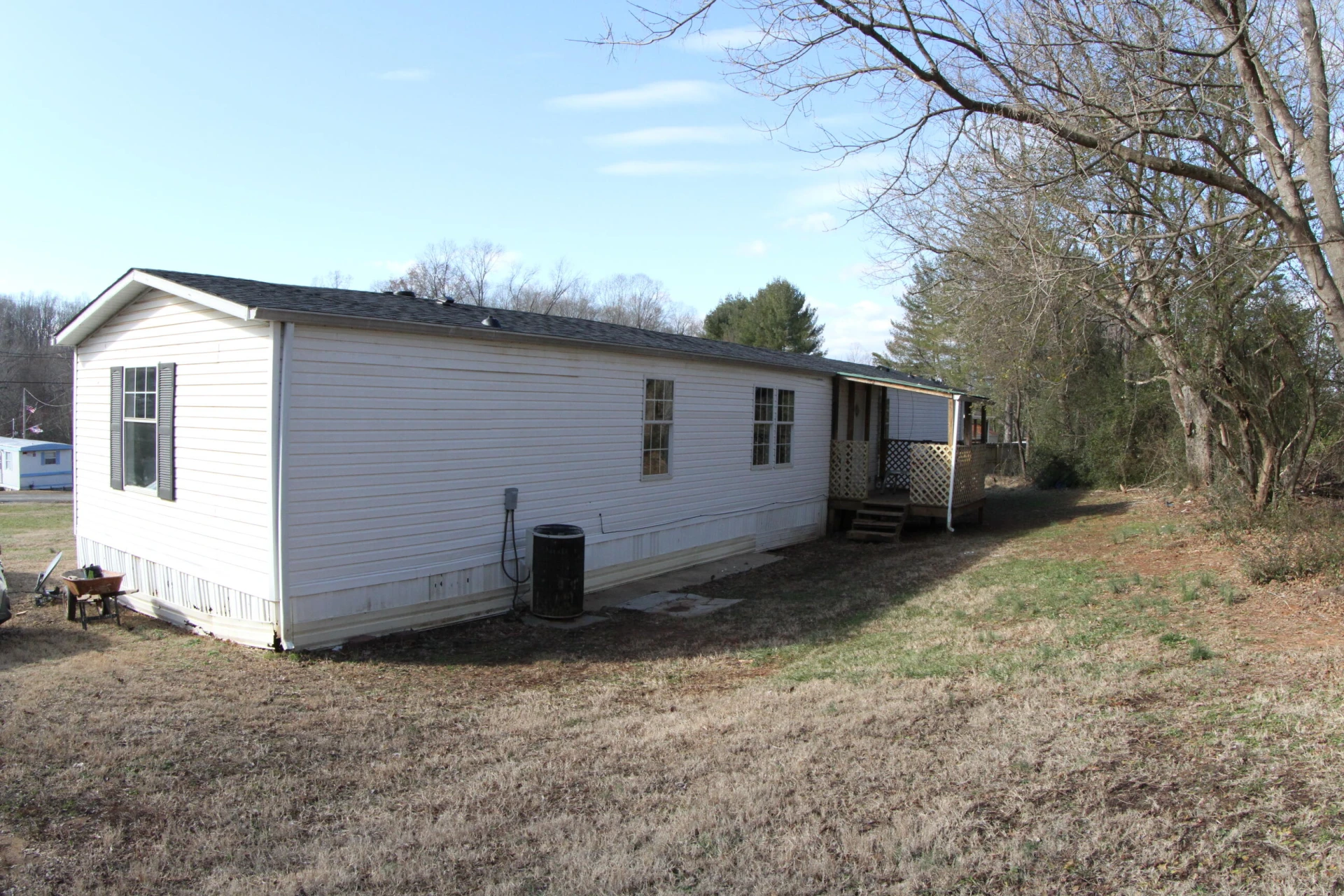 287 Tyree CIR - Photo 5