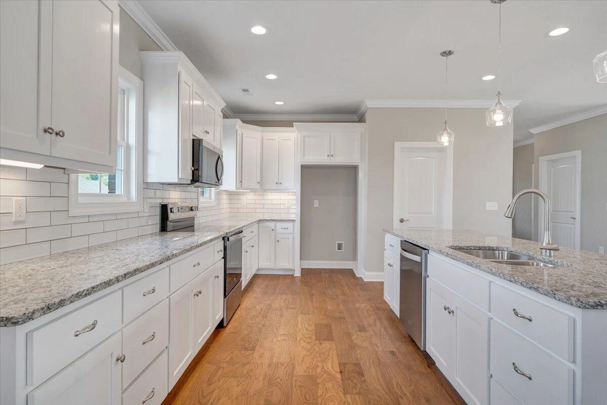 190 Merion CIR - Photo 13