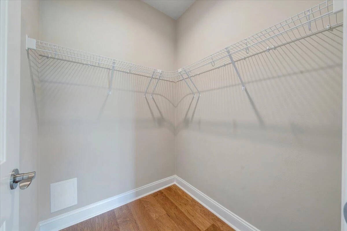 190 Merion CIR - Photo 22