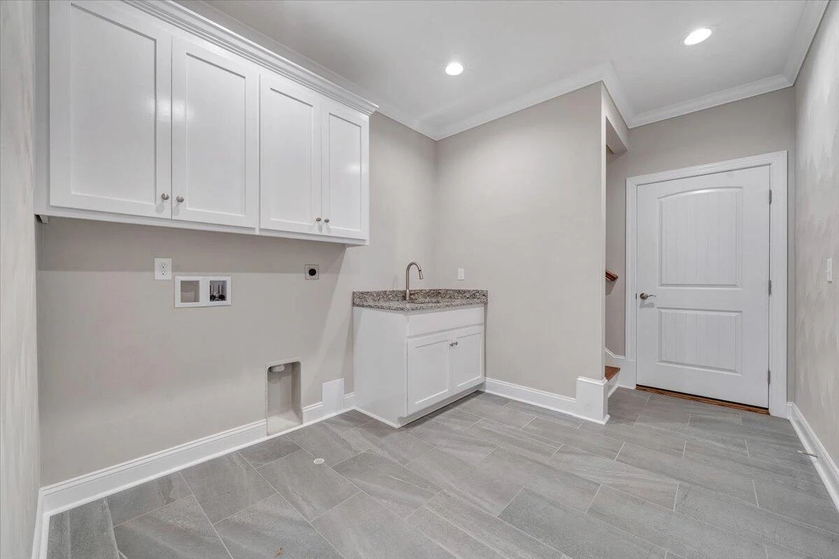 190 Merion CIR - Photo 36