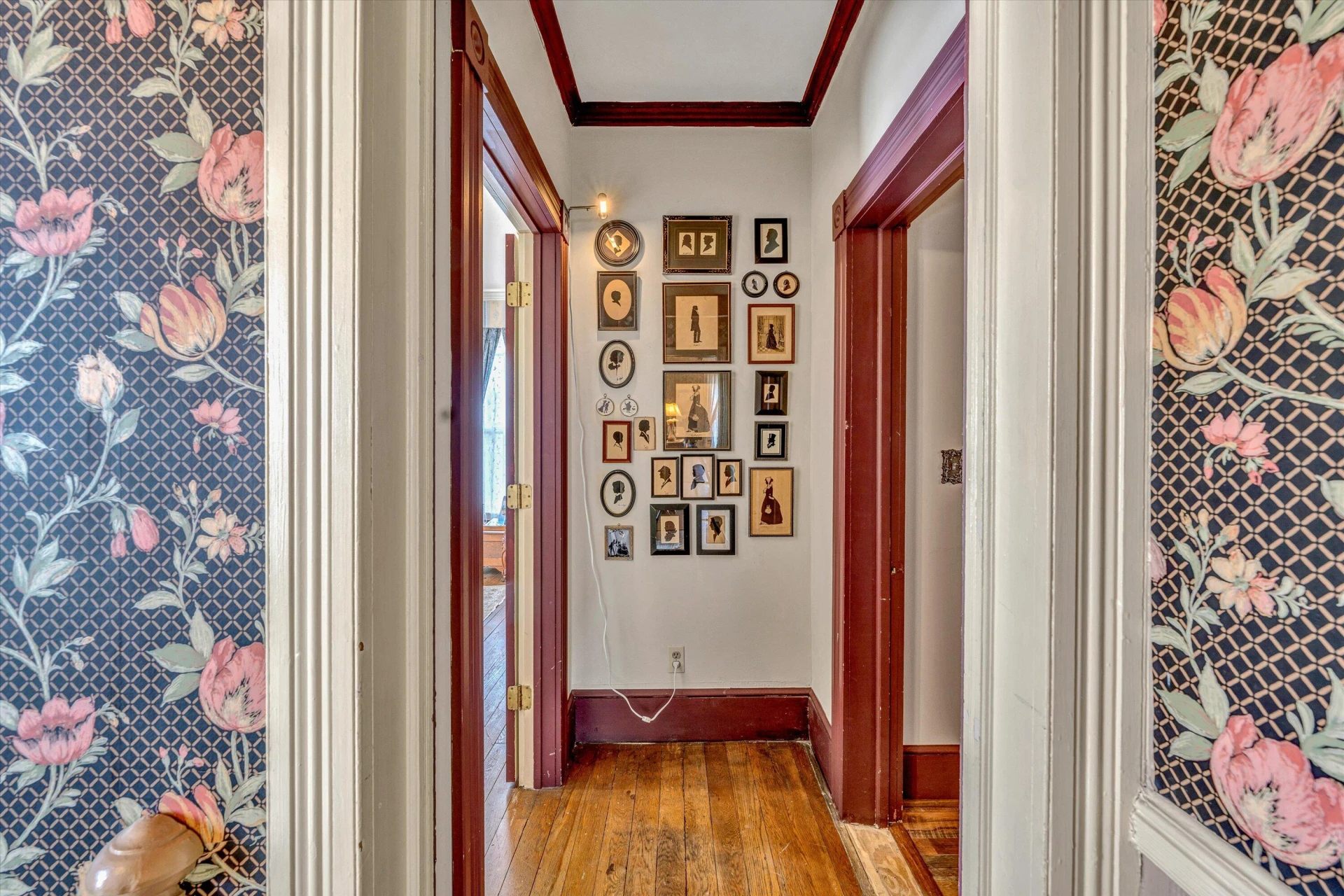 185 CLAIBORNE AVE - Photo 21