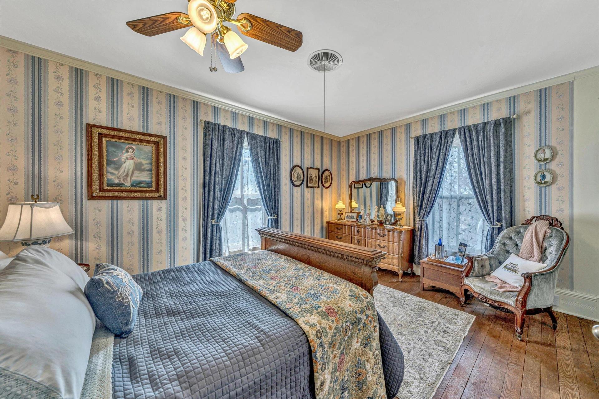 185 CLAIBORNE AVE - Photo 22