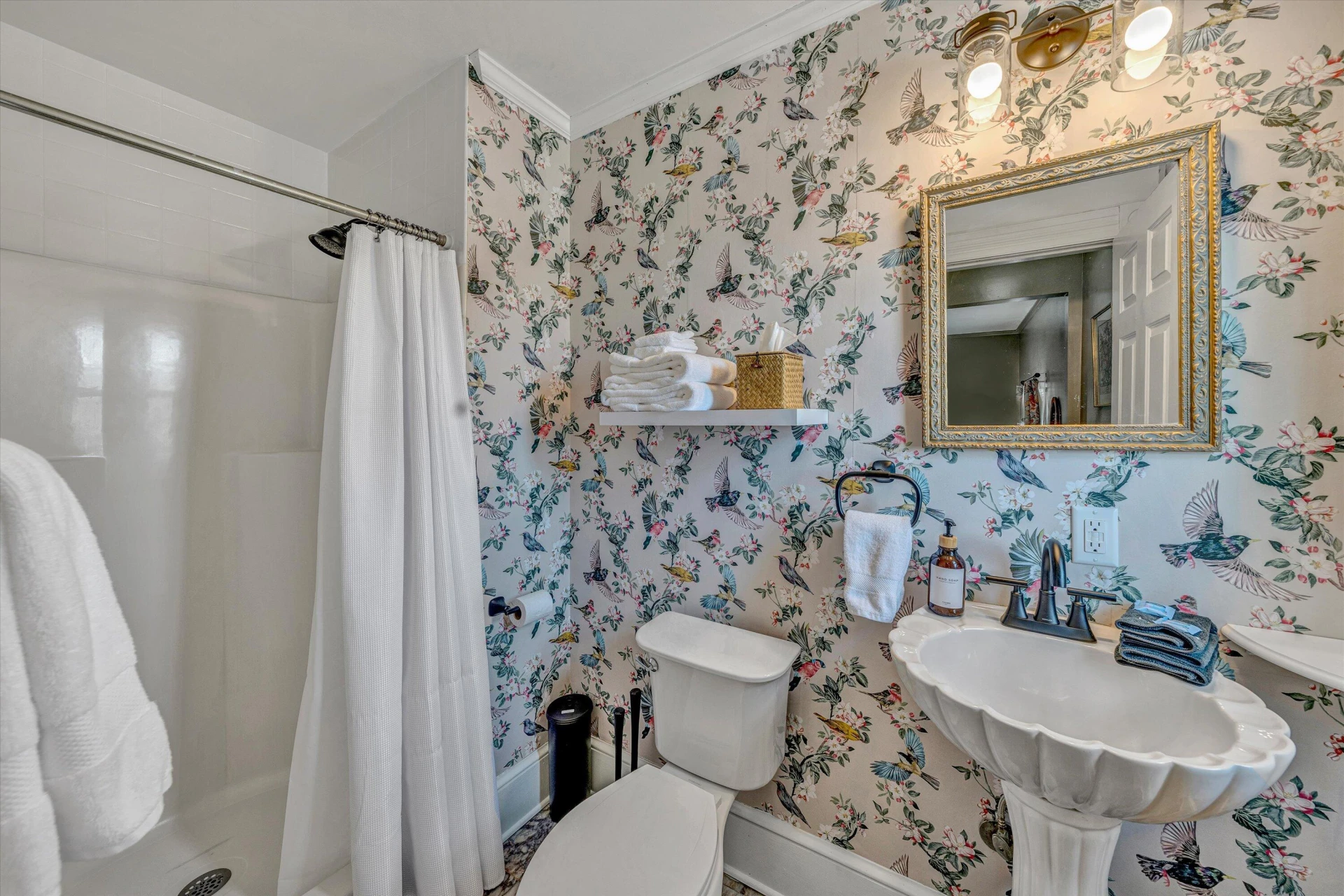 185 CLAIBORNE AVE - Photo 31