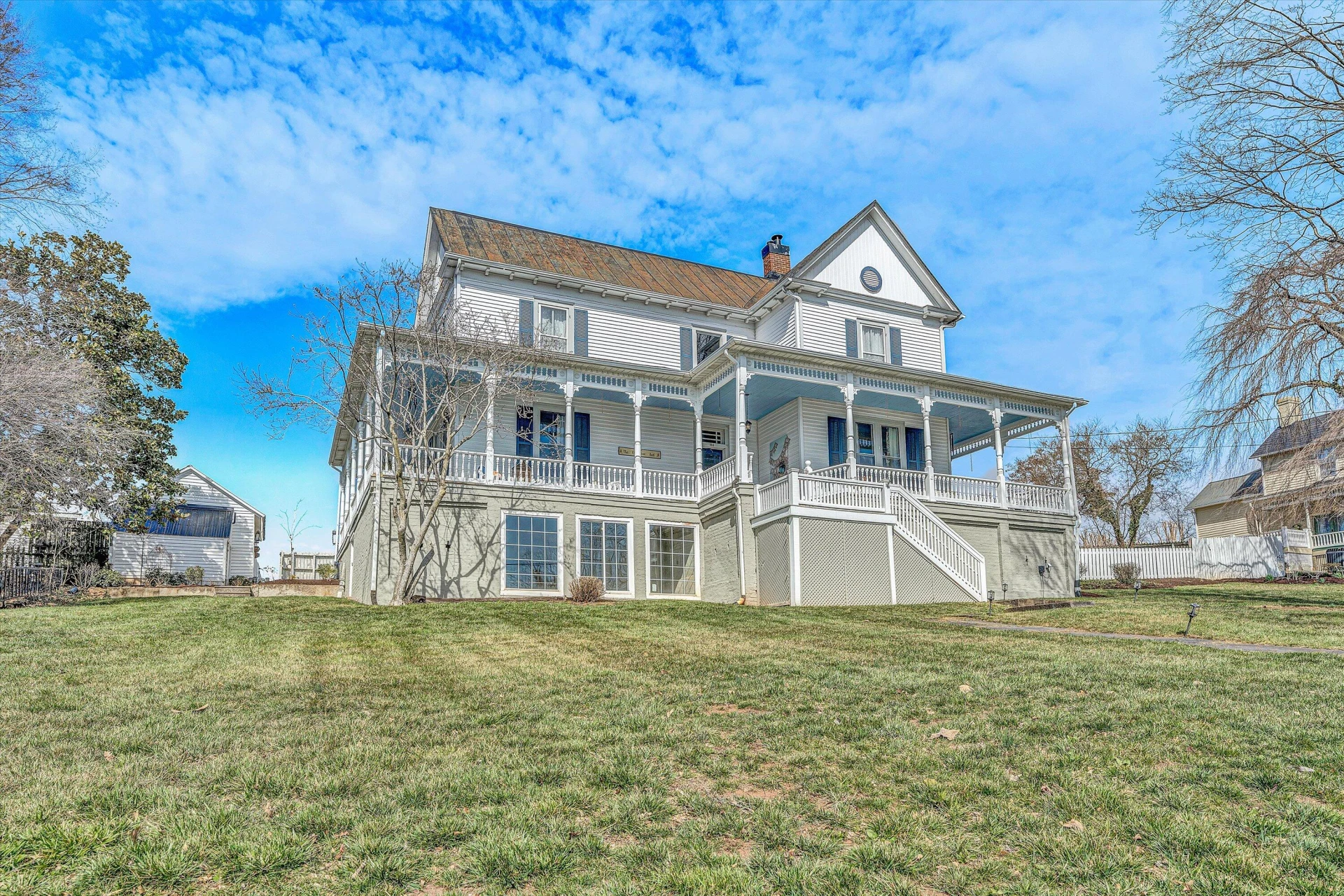 185 CLAIBORNE AVE - Photo 71