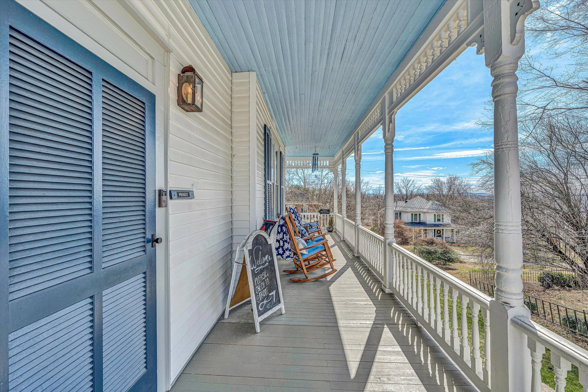 185 CLAIBORNE AVE - Photo 77