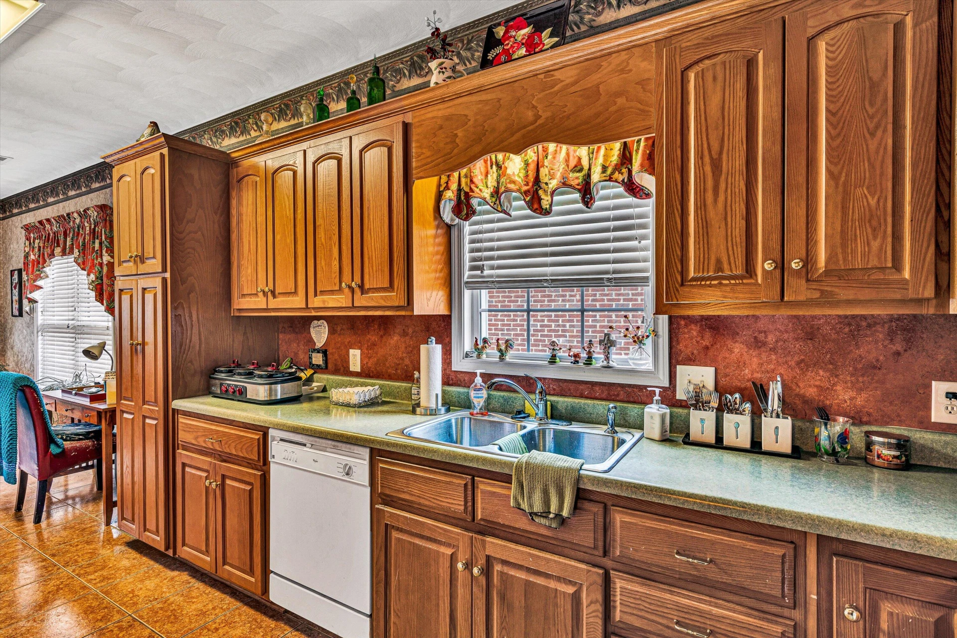 1970 Millbridge RD - Photo 8