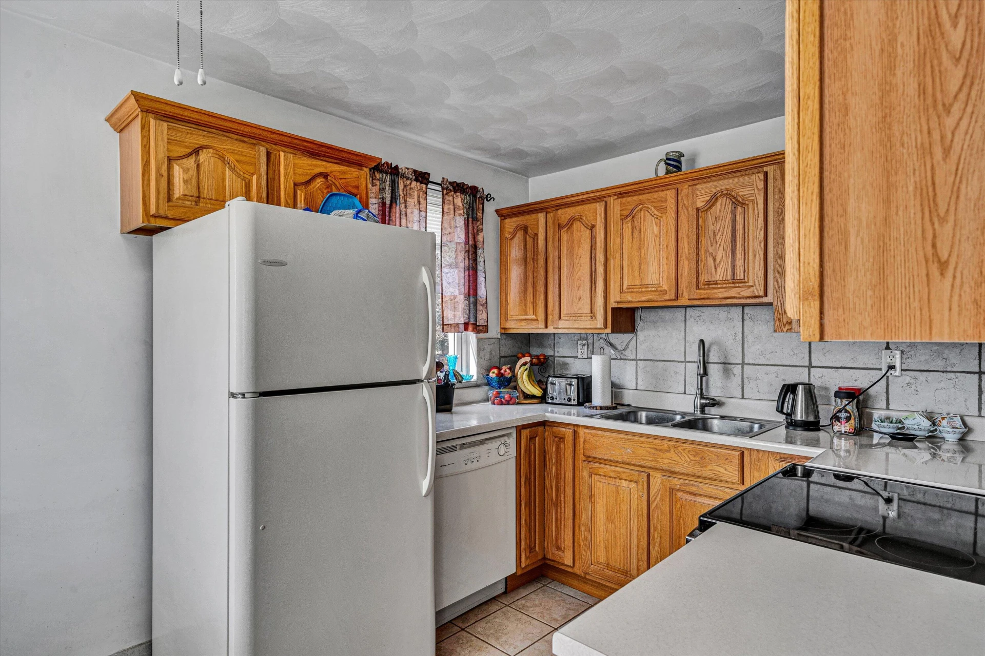 2011 Mountain AVE - Photo 6