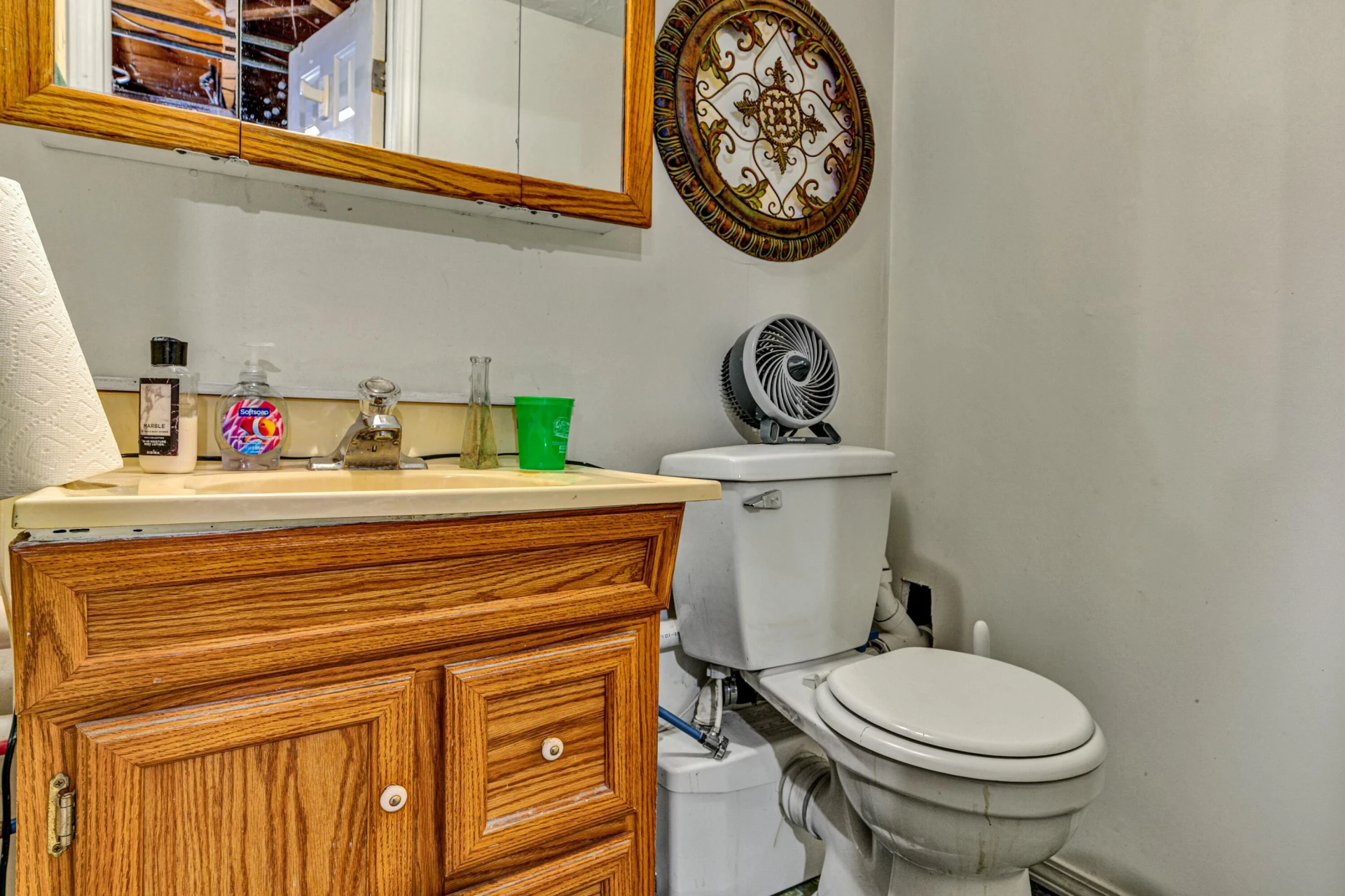 1723 Victoria ST - Photo 19