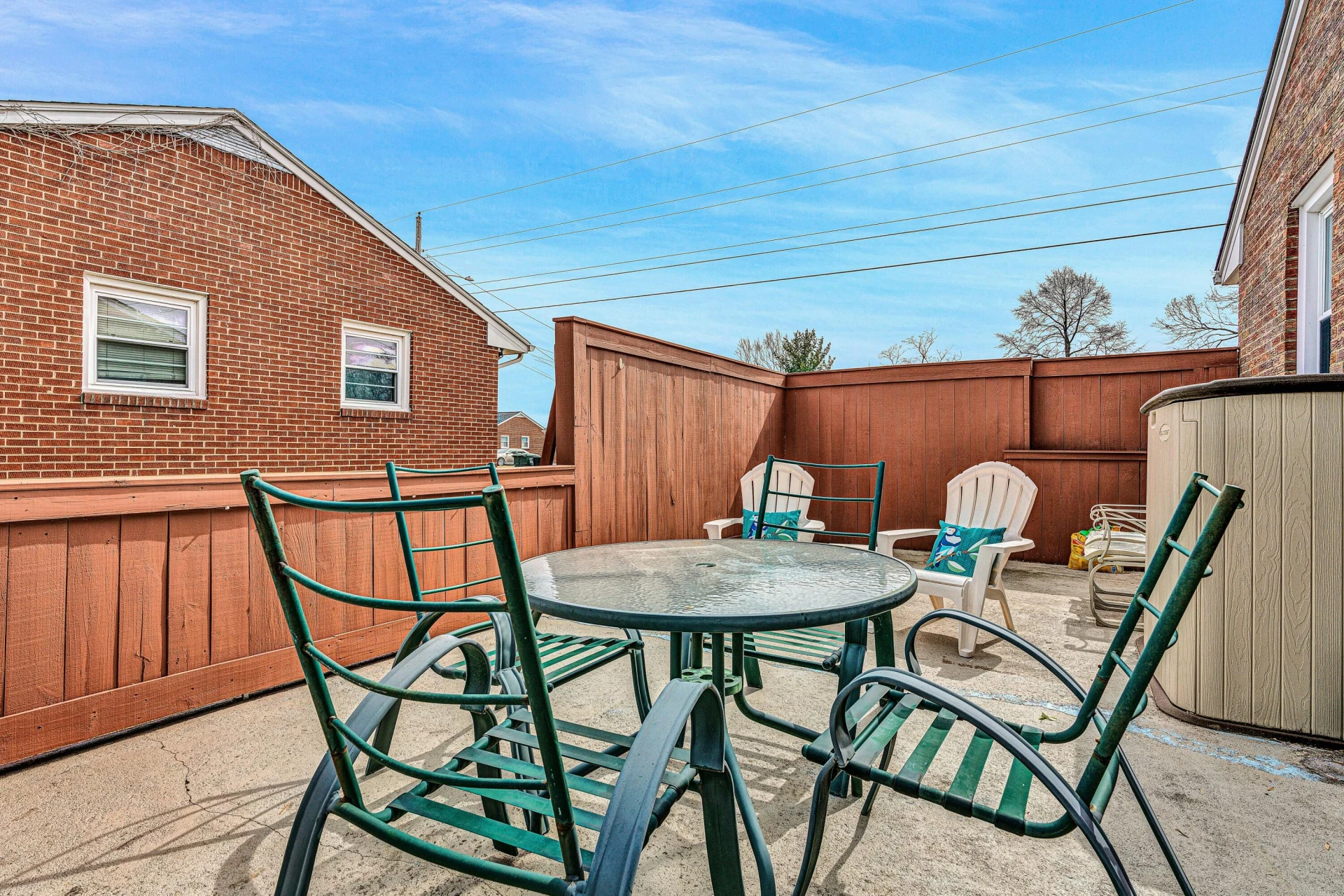1723 Victoria ST - Photo 23