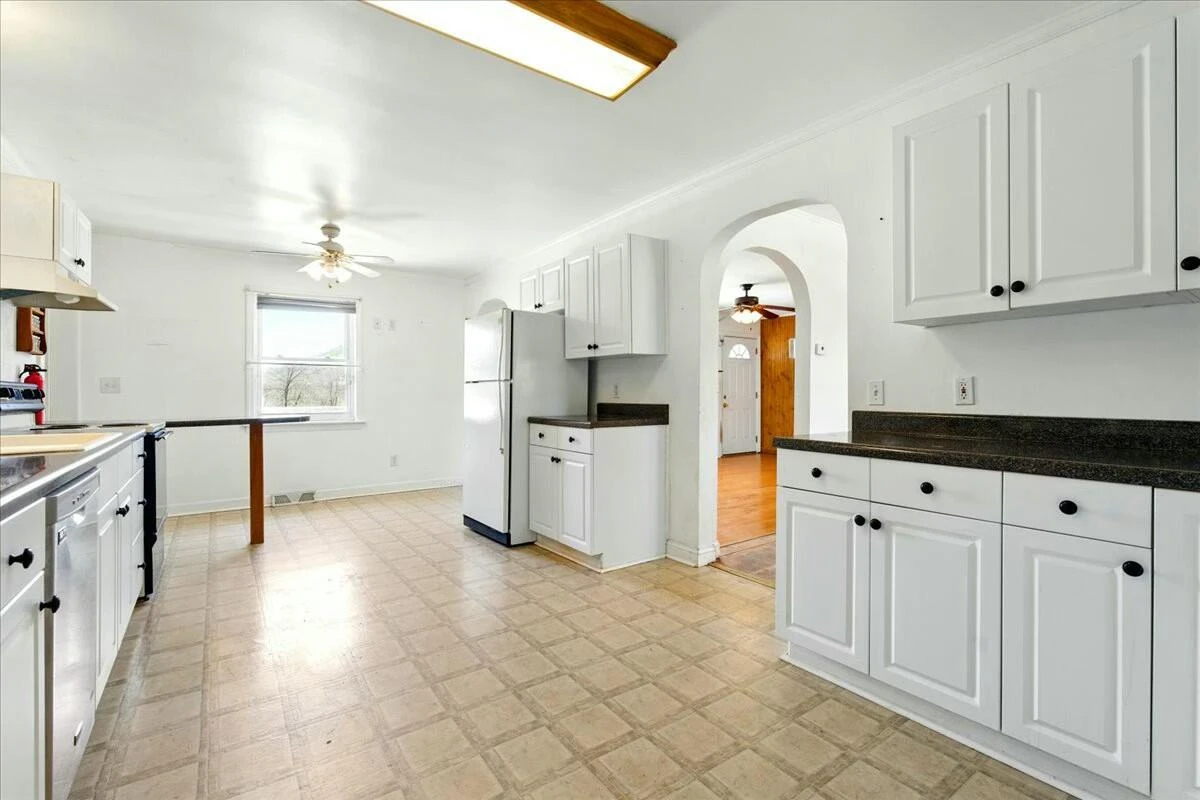 2351 Reese Mountain RD - Photo 16