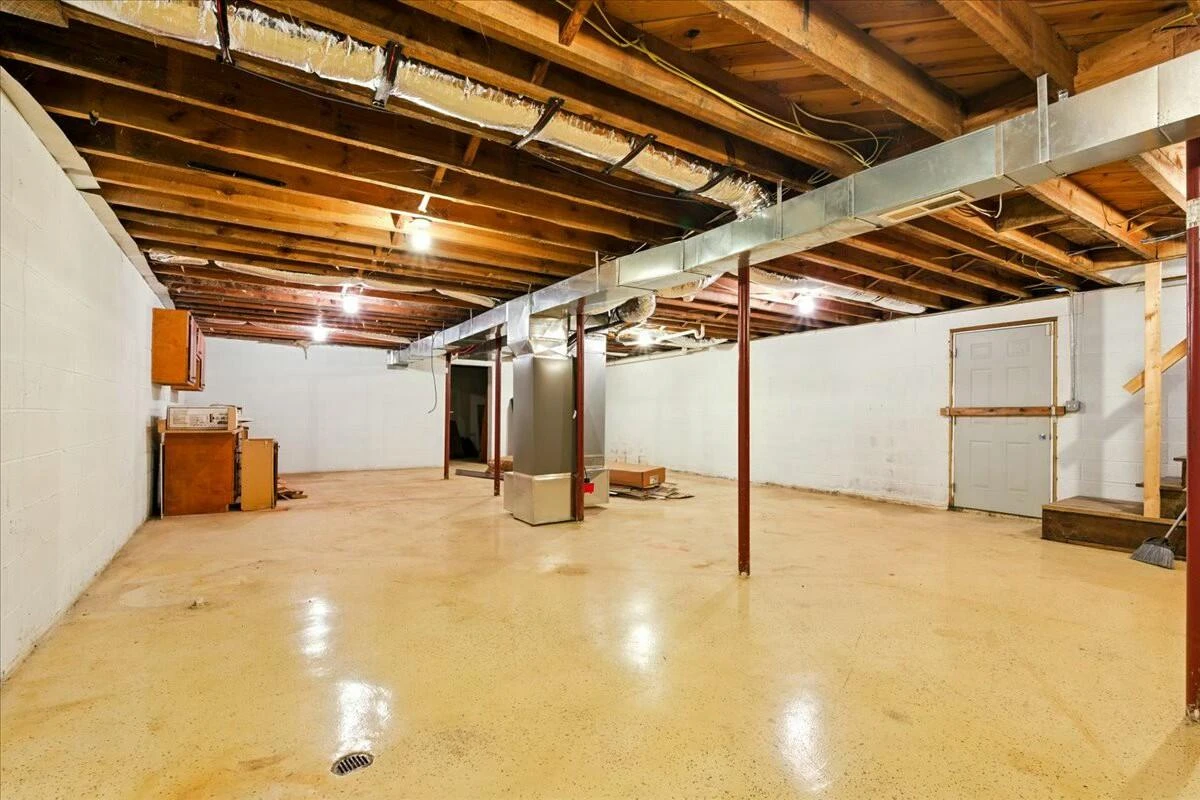 2351 Reese Mountain RD - Photo 32