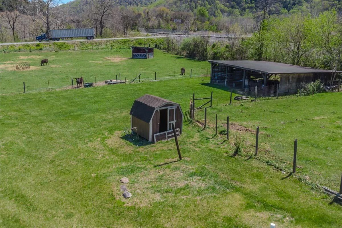 2351 Reese Mountain RD - Photo 57