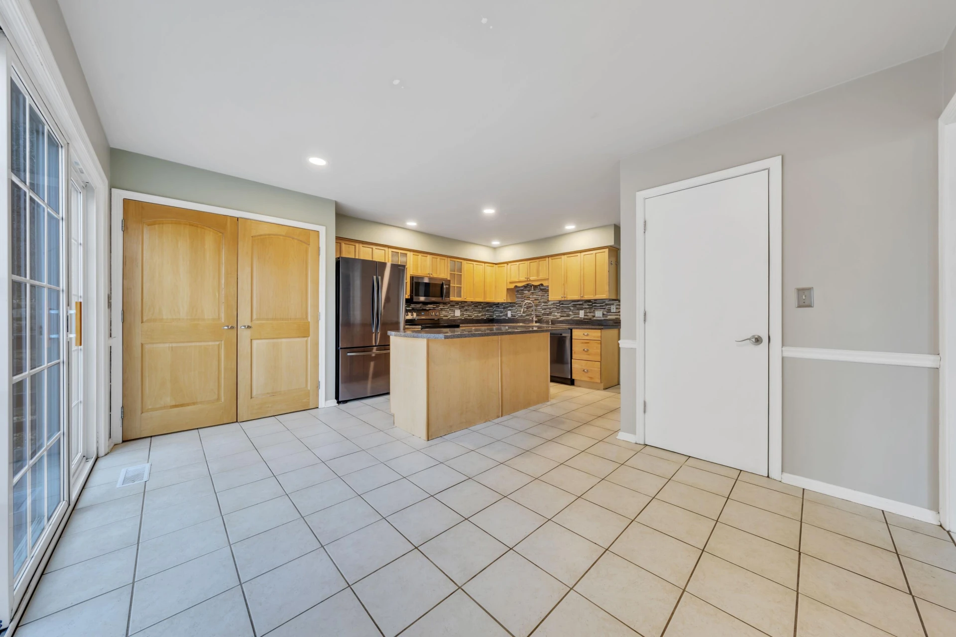 4736 Whipplewood DR - Photo 12